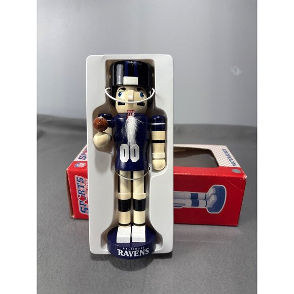 NFL Sports Collectors Nutcracker Baltimore Ravens Football Player Figurine 7" 19 - Picture 8 of 12